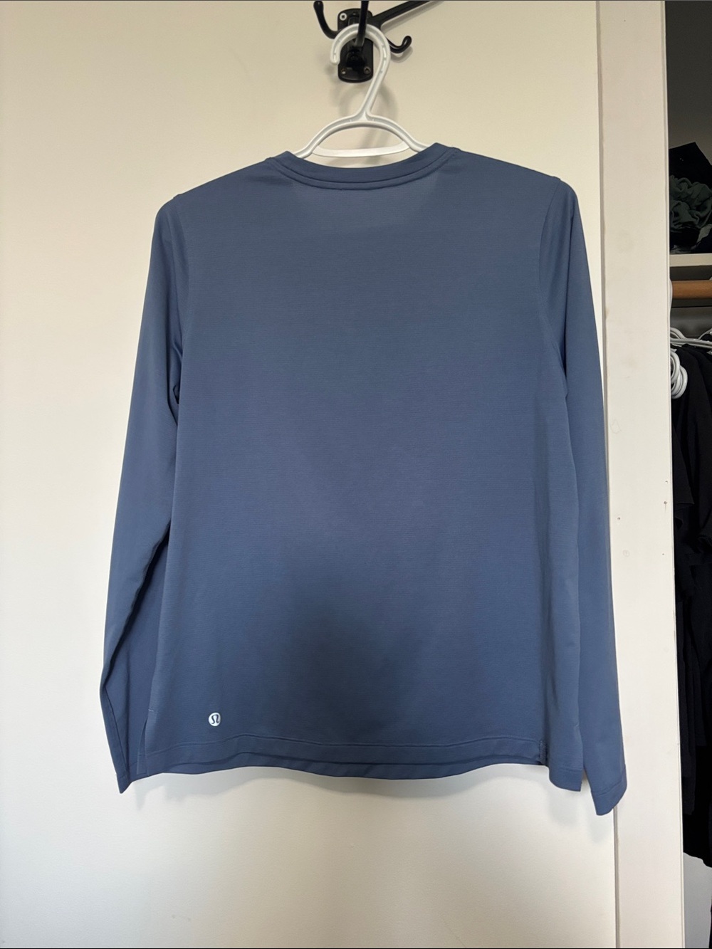 lululemon athletica Long Sleeve Tee — Dusty Blue - Picture 2 of 2
